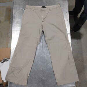 Good Condition Banana Republic Dawson Chino 100% Cotton Size 36x30 Tan